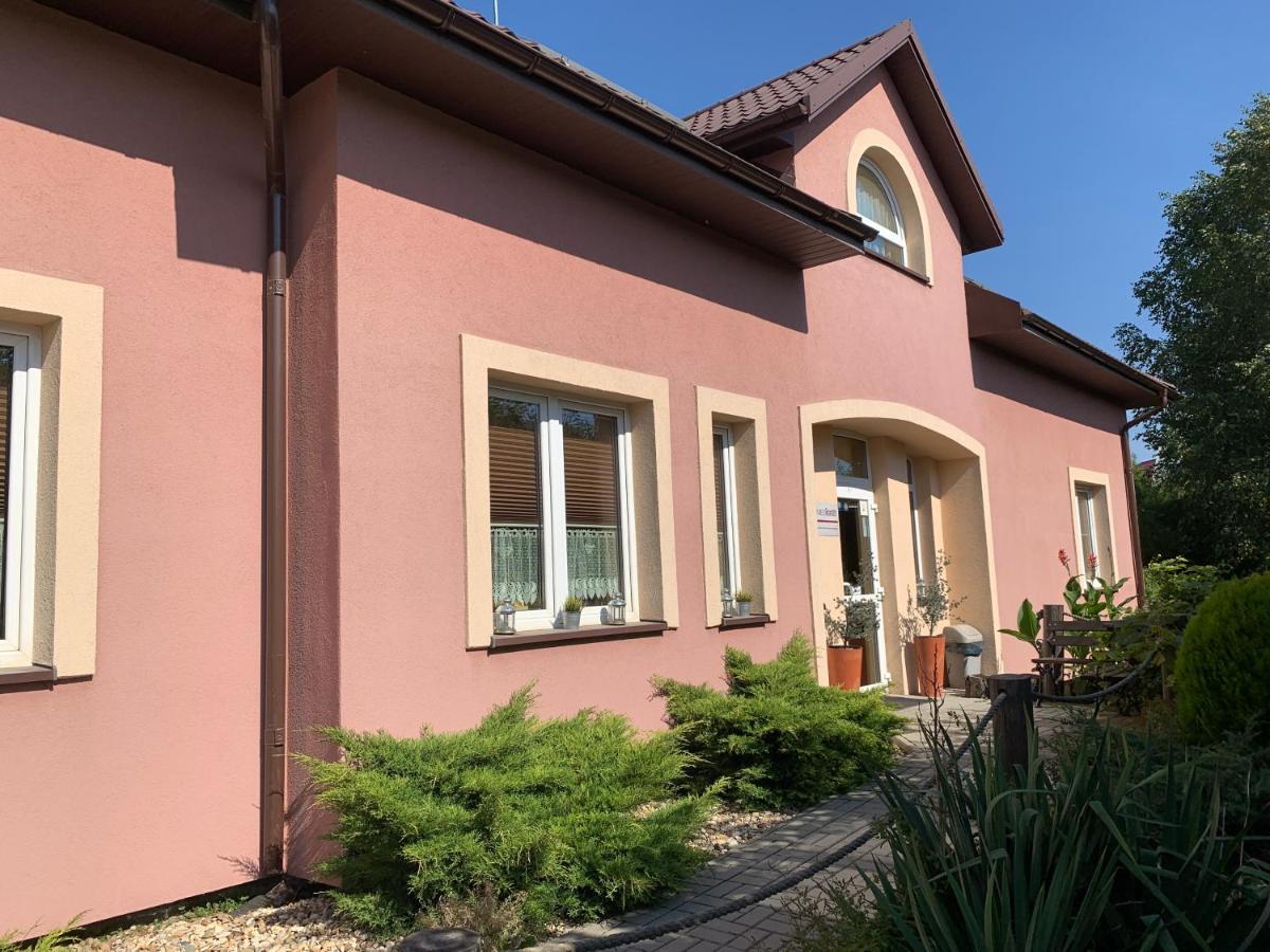 Medison Family Boutique B&B Kielce Dış mekan fotoğraf