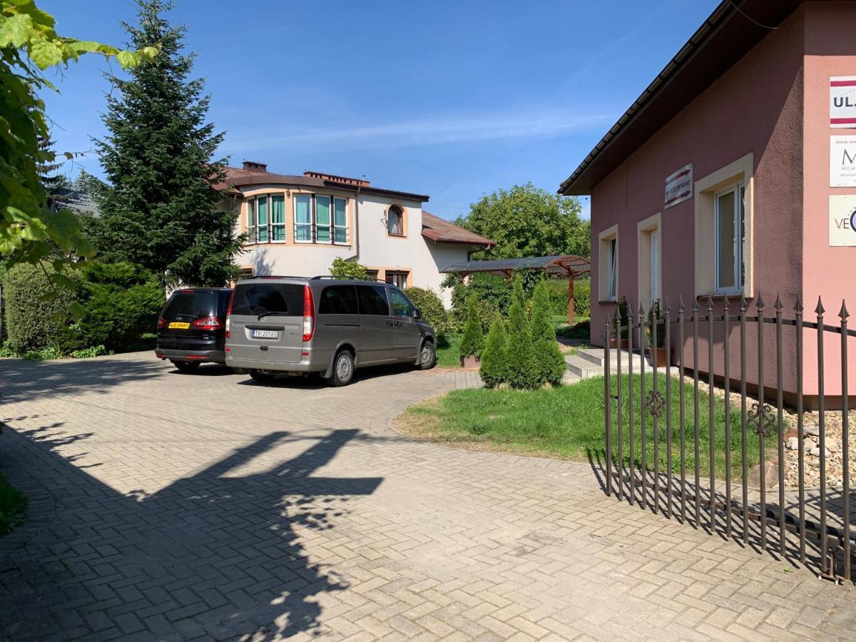 Medison Family Boutique B&B Kielce Dış mekan fotoğraf