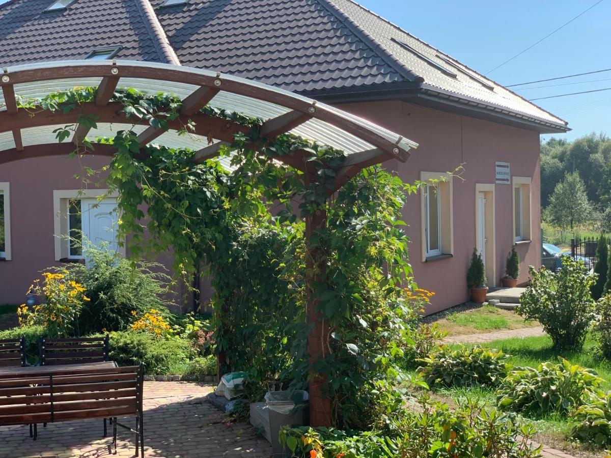 Medison Family Boutique B&B Kielce Dış mekan fotoğraf